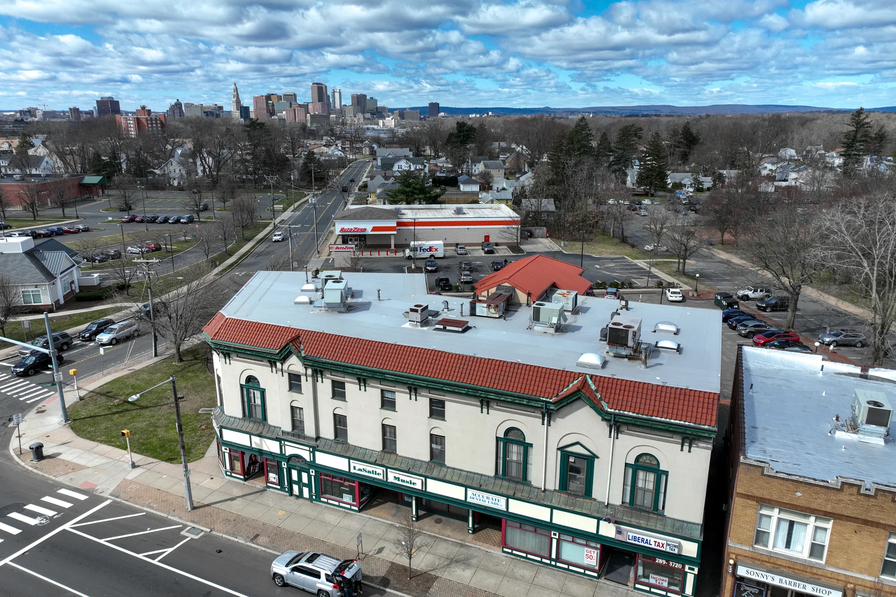 A wider view places the property within downtown East Hartford.