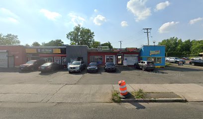 2739 Main Street, Hartford